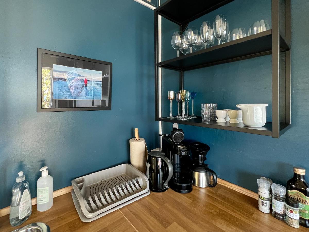 Myvo The Studio Apartment At Geiteyjarstroend 4 Рейкьяхлид Экстерьер фото